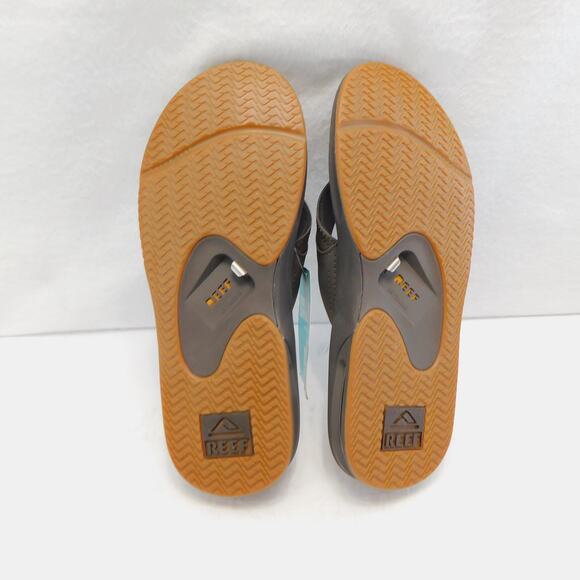 Reef Brown Fanning Men Flip Flops Size 10 with Bottle Opener New - Picture 12 of 12